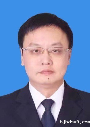 张   强党委委员，人大主席人选