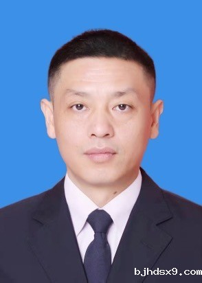 彭永胜政法委员、副镇长
